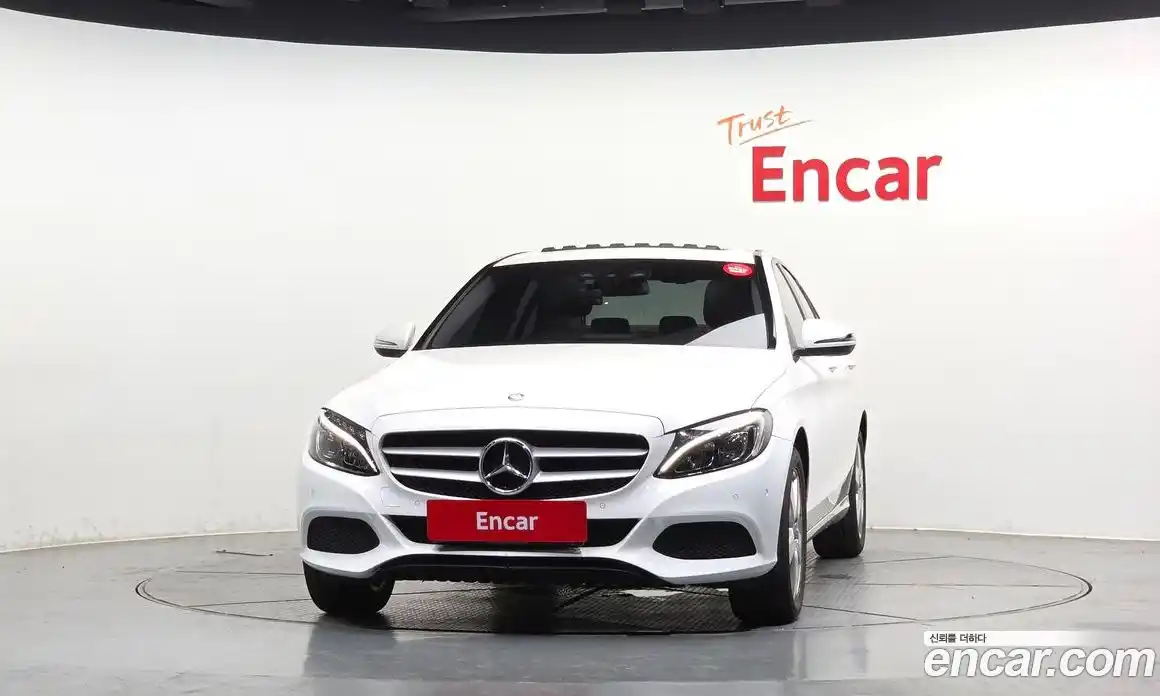 Mercedes-Benz C-Class 2016 2.0 гидро, фото 3 Mercedes-Benz C-Class 2016 2.0 гидро, фото 3