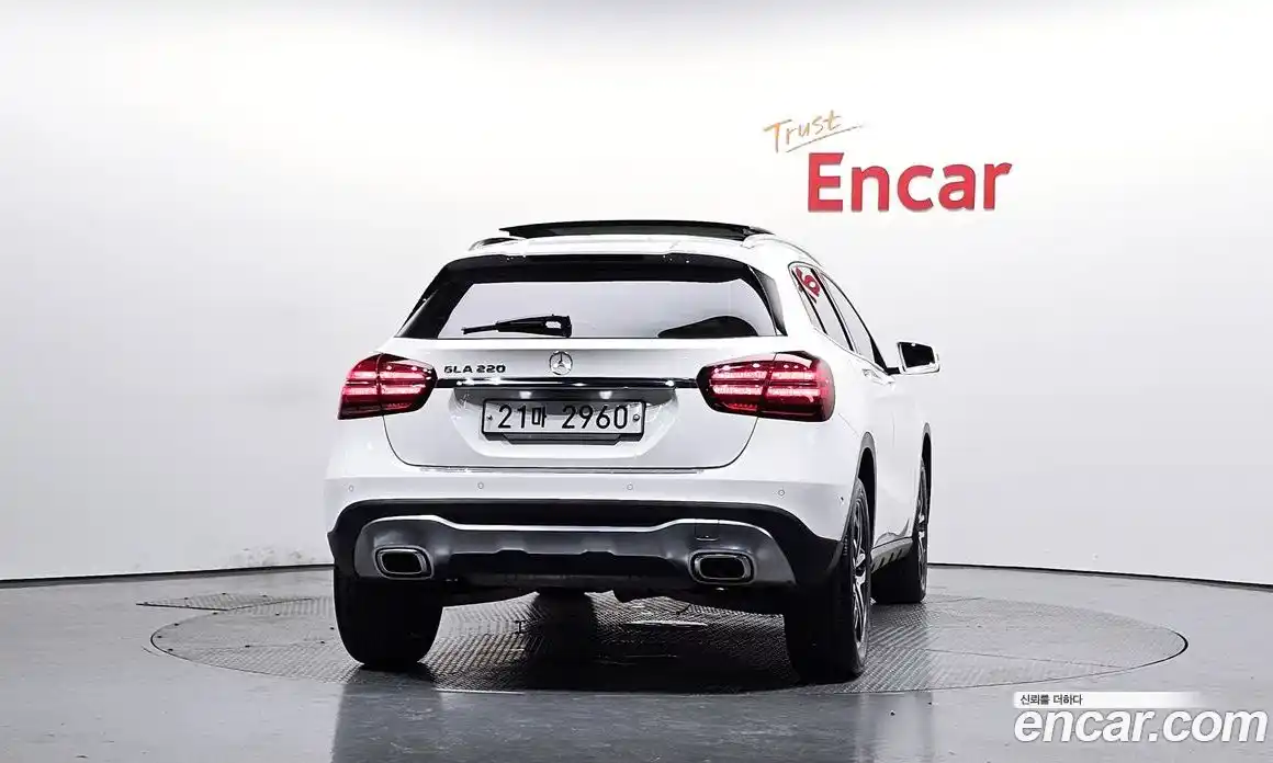 Mercedes-Benz GLA-Class 2019 2.0 гидро, фото 3 Mercedes-Benz GLA-Class 2019 2.0 гидро, фото 3