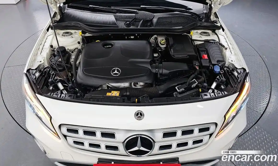 Mercedes-Benz GLA-Class 2019 2.0 гидро, фото 5 Mercedes-Benz GLA-Class 2019 2.0 гидро, фото 5