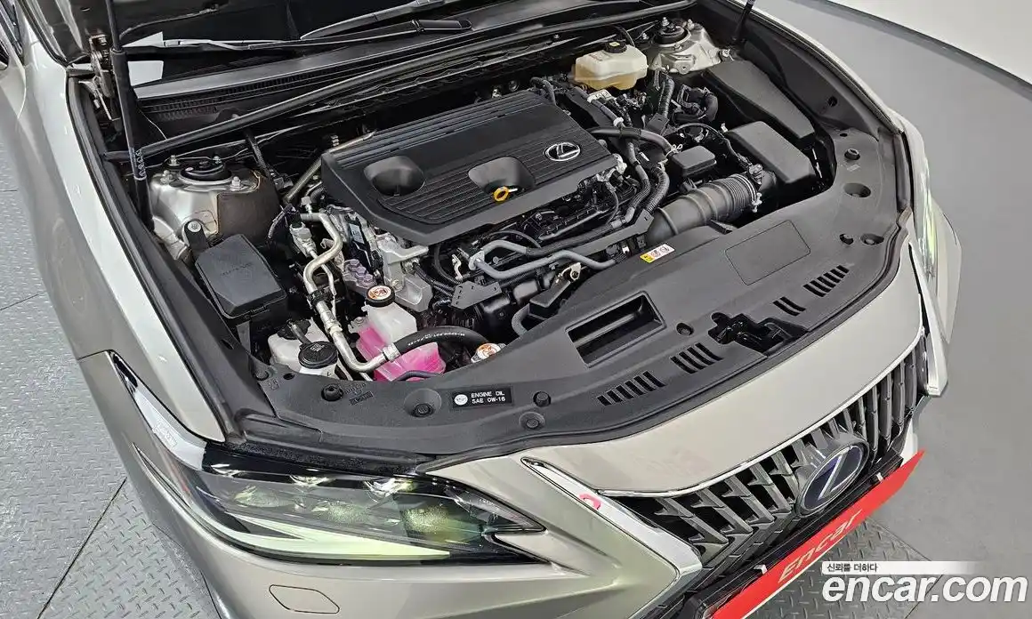 Lexus ES 2022 2.5 гидро, фото 6