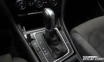 Volkswagen Golf 2015 2.0 автомат (гидро), миниатюра 9