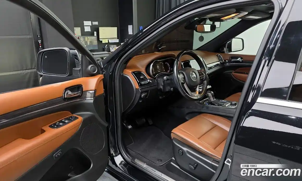 Jeep Cherokee 2020 3.6 автомат (гидро), фото 10