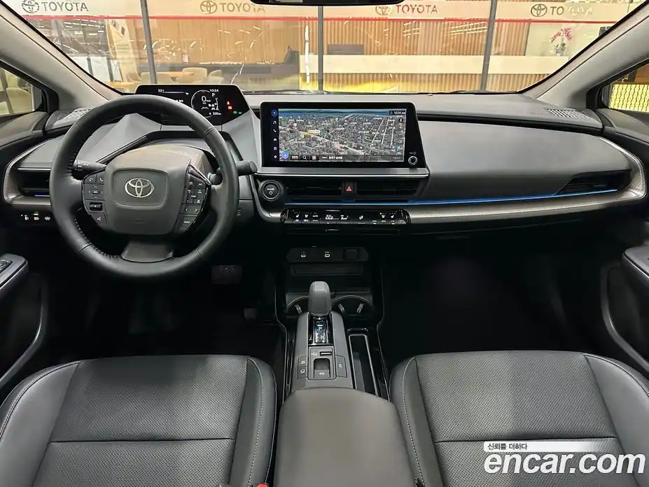 Toyota Prius 2023 2.0 вариатор, фото 7