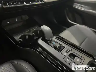Toyota Prius 2023 2.0 вариатор, миниатюра 9
