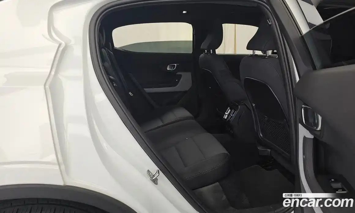 Polestar Polestar 2 2022 0.2 гидро, фото 18