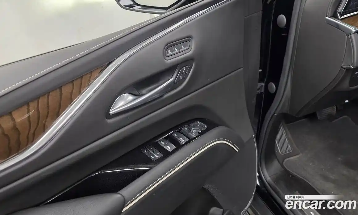 Cadillac Escalade 2023 6.2 гидро, фото 38