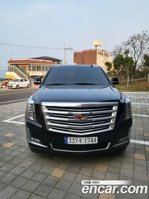 Cadillac Escalade 2018 6.2 гидро, фото 1