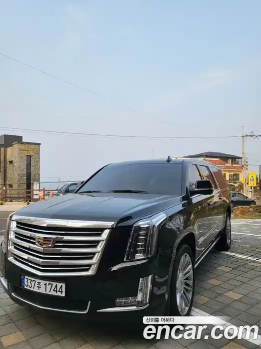Cadillac Escalade 2018 6.2 гидро, фото 3