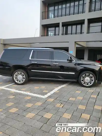 Cadillac Escalade 2018 6.2 гидро, миниатюра 5