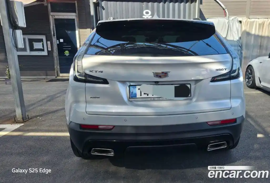 Cadillac XT4 2023 2.0 гидро, фото 4