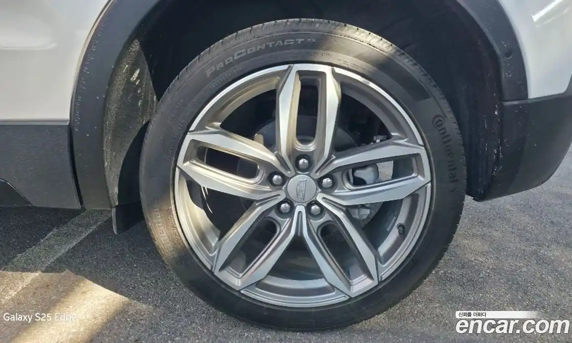 Cadillac XT4 2023 2.0 гидро, фото 5