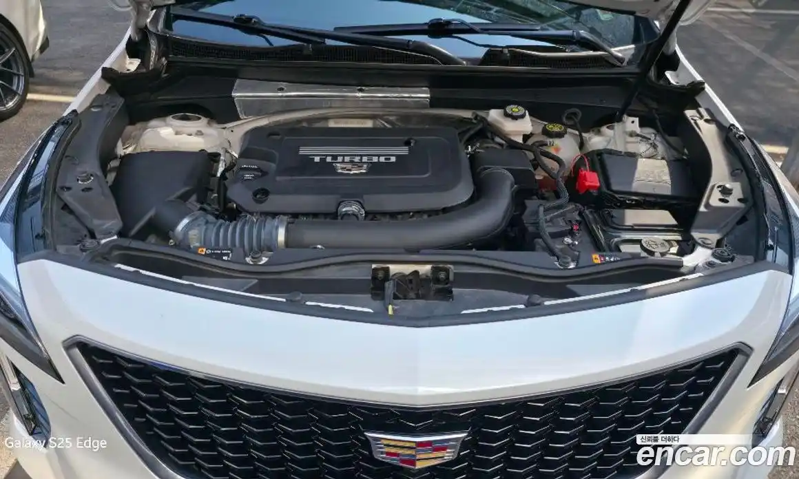 Cadillac XT4 2023 2.0 гидро, фото 7