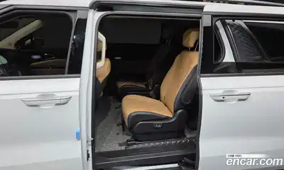 Kia Carnival 2023 2.2 автомат (гидро), миниатюра 11