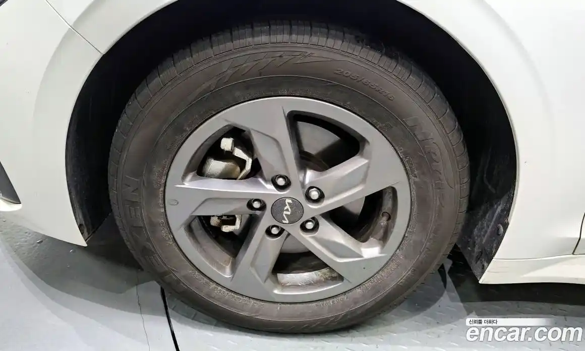 Kia K5 (Optima) 2025 2.0 автомат (гидро), фото 5