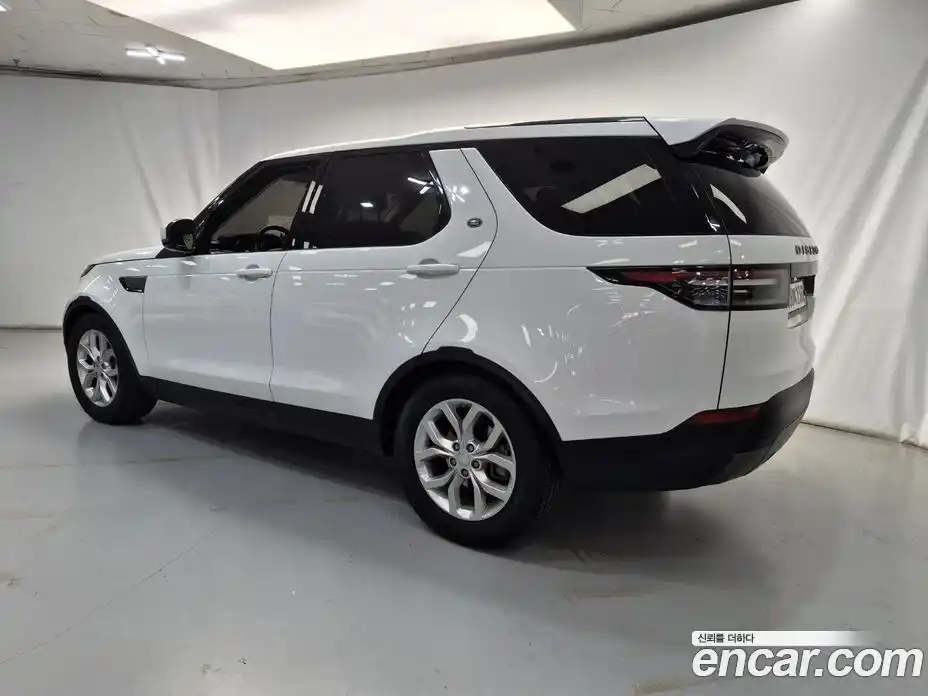 Land Rover Discovery 2020 2.0 автомат (гидро), фото 3