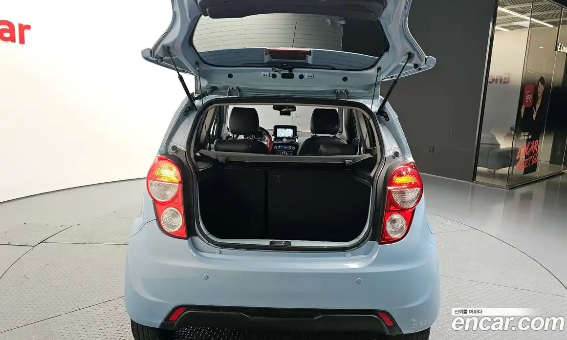 Chevrolet Spark 2014 1.0 автомат (гидро), фото 20