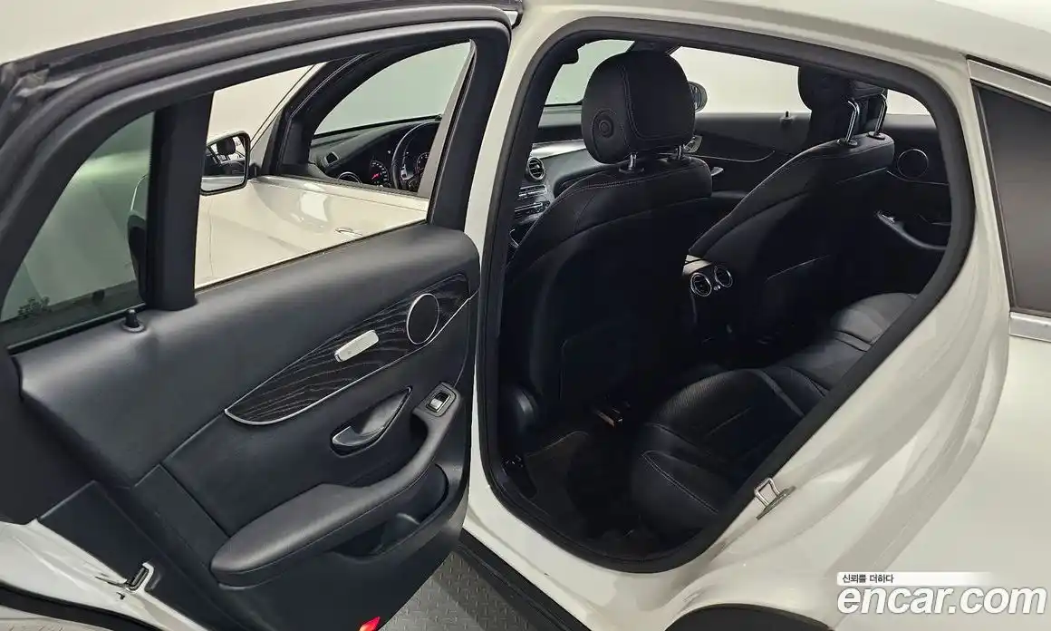 Mercedes-Benz GLC-Class 2019 2.0 автомат (гидро), фото 18