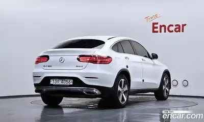Mercedes-Benz GLC-Class 2019 2.0 автомат (гидро), миниатюра 2