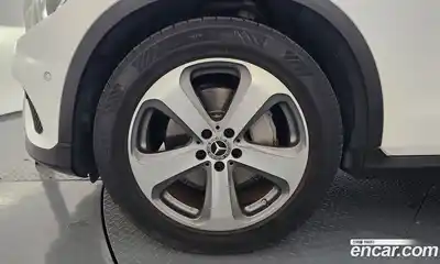 Mercedes-Benz GLC-Class 2019 2.0 автомат (гидро), миниатюра 5