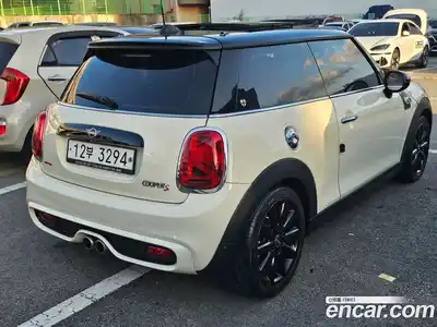Mini Cooper 2018 2.0 автомат (гидро), миниатюра 2