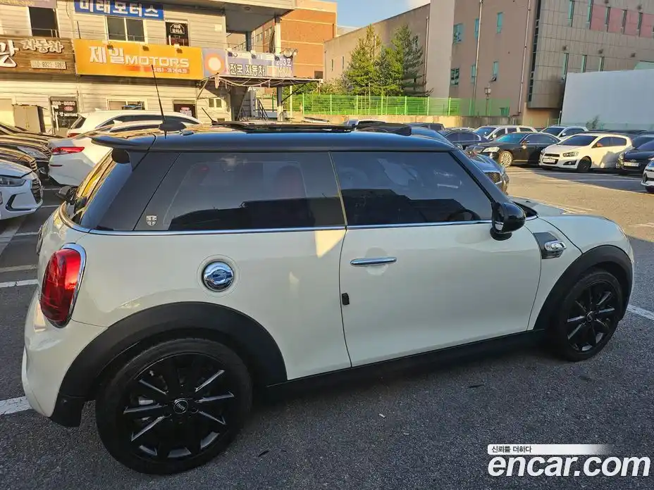 Mini Cooper 2018 2.0 автомат (гидро), фото 5