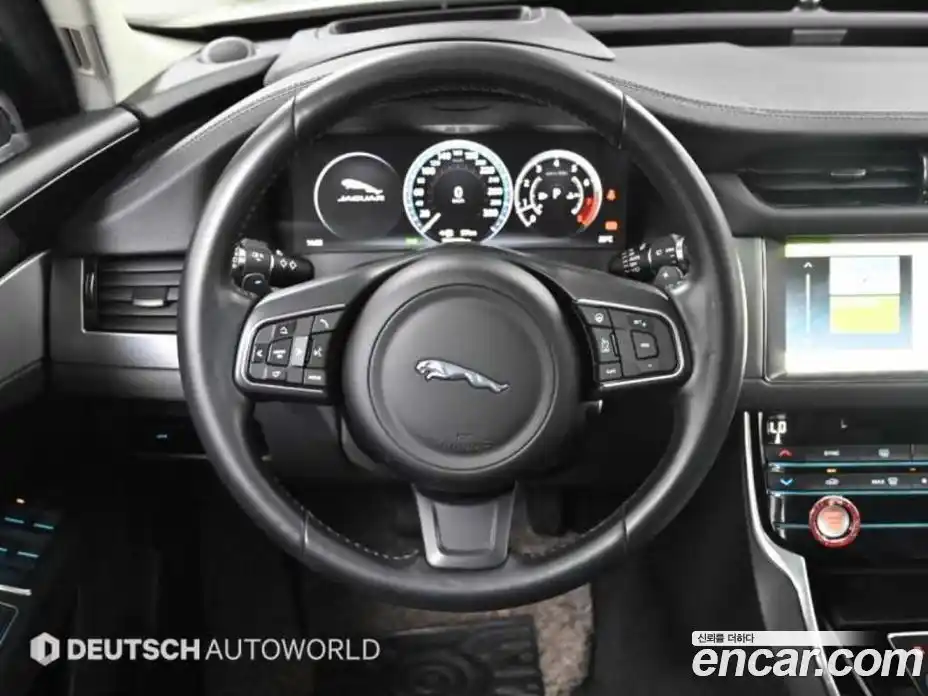Jaguar XF 2017 2.0 гидро, фото 13