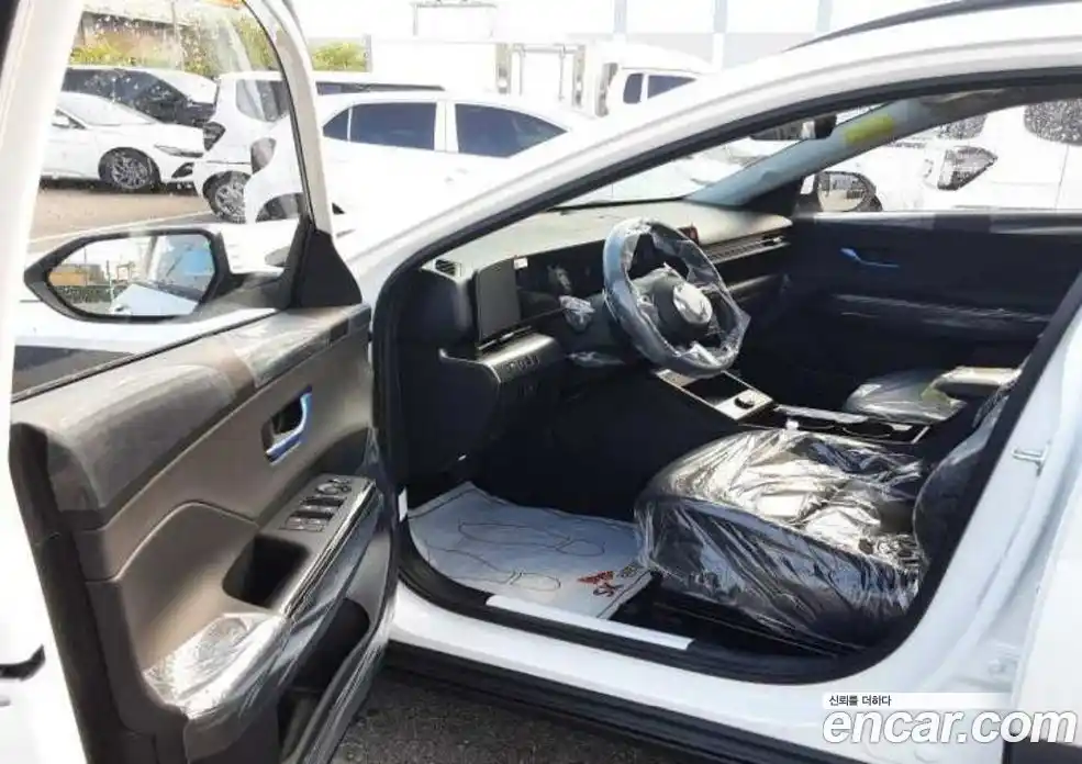 Hyundai Kona 2026 1.6 автомат (гидро), фото 4