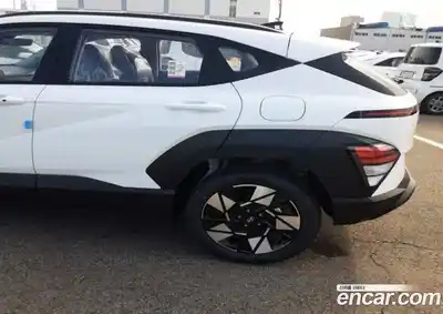 Hyundai Kona 2026 1.6 автомат (гидро), миниатюра 9