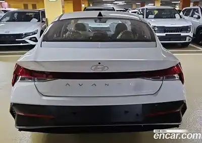 Hyundai Avante 2026 1.6 автомат (гидро), миниатюра 3