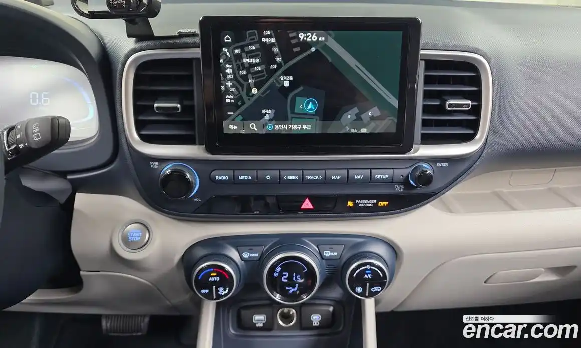 Hyundai Venue 2025 1.6 автомат (гидро), фото 19