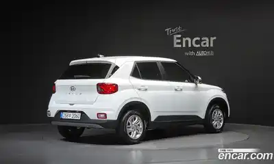 Hyundai Venue 2025 1.6 автомат (гидро), миниатюра 2