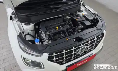 Hyundai Venue 2025 1.6 автомат (гидро), миниатюра 6