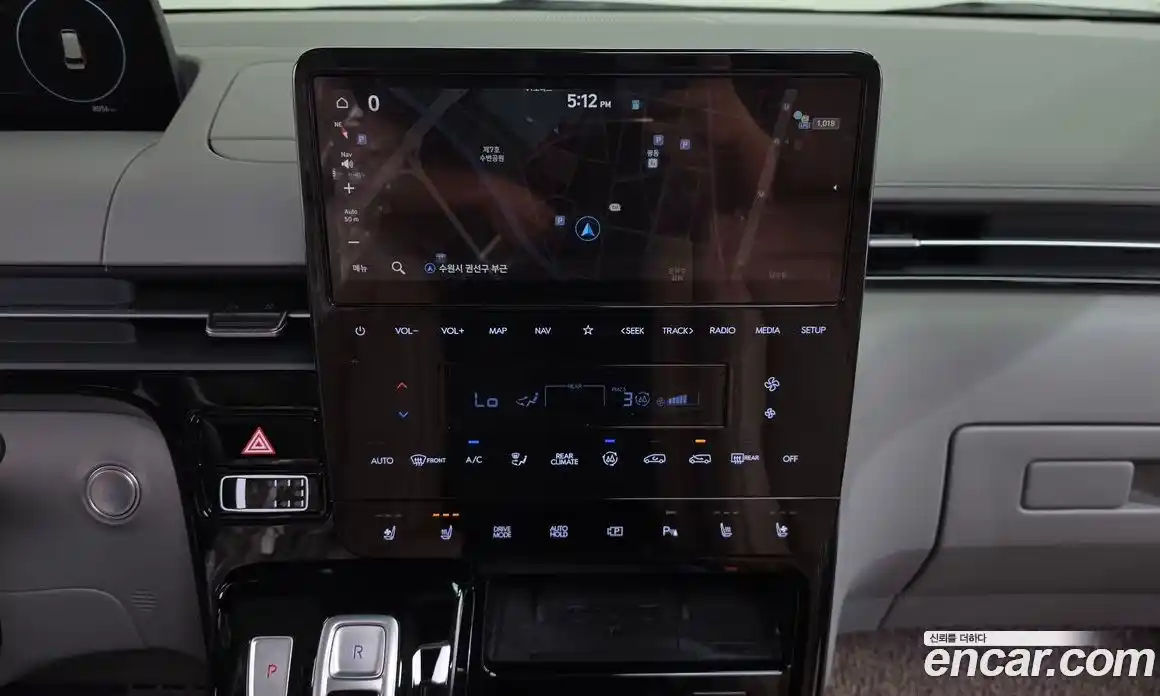 Hyundai Staria 2021 3.5 автомат (гидро), фото 18
