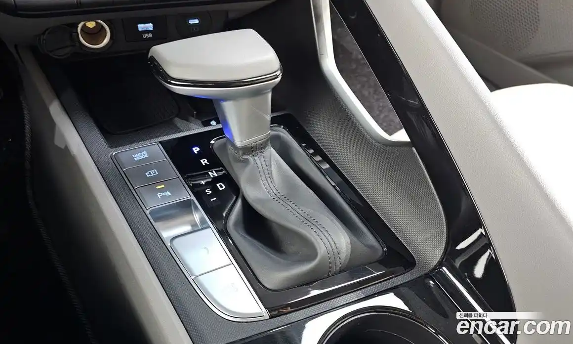 Hyundai Avante 2025 1.6 автомат (гидро), фото 9