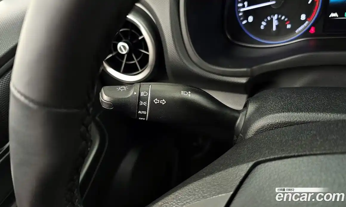Hyundai Kona 2021 1.6 автомат (гидро), фото 18