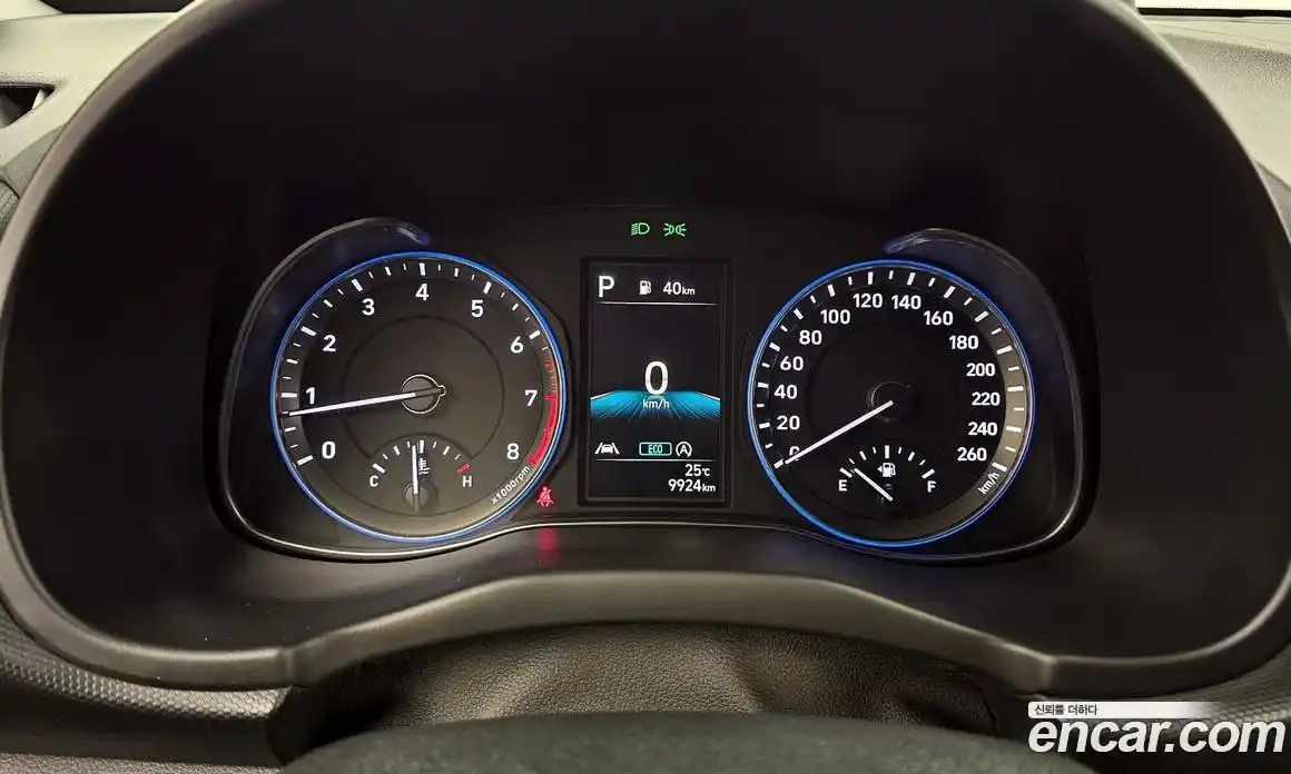 Hyundai Kona 2021 1.6 автомат (гидро), фото 8