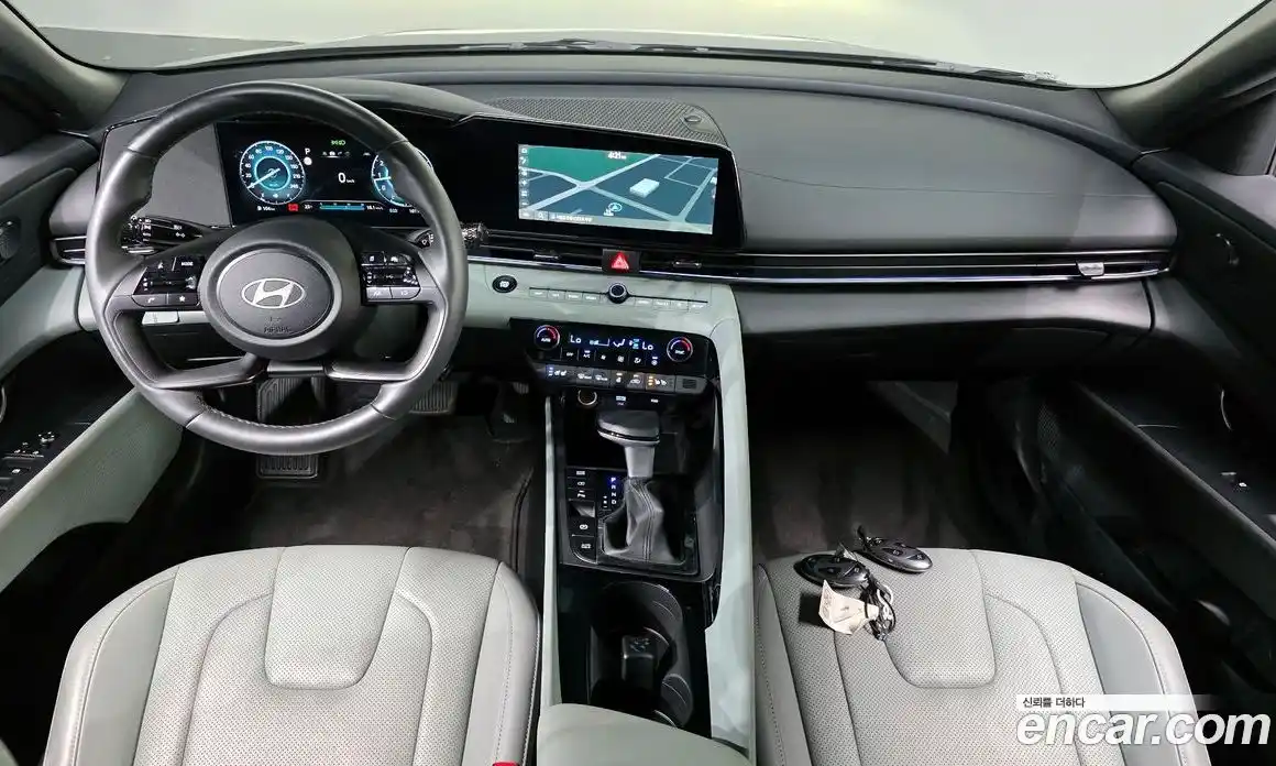 Hyundai Avante 2025 1.6 автомат (гидро), фото 10