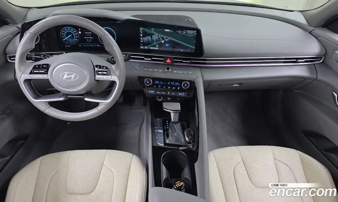 Hyundai Avante 2024 1.6 автомат (гидро), фото 10
