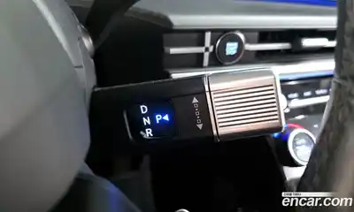 Hyundai Santa Fe 2023 1.6 автомат (гидро), миниатюра 9