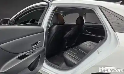 Hyundai Avante 2024 1.6 автомат (гидро), миниатюра 11