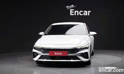 Hyundai Avante 2024 1.6 автомат (гидро), миниатюра 3