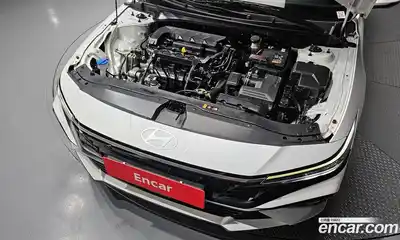 Hyundai Avante 2024 1.6 автомат (гидро), миниатюра 6