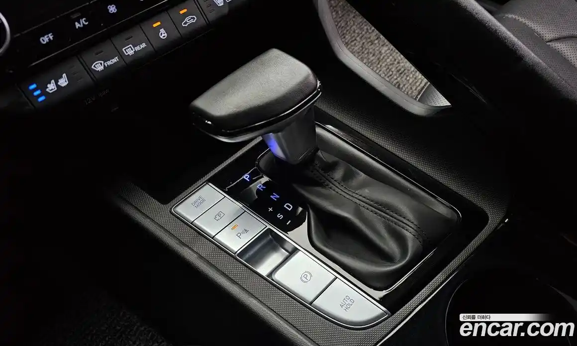 Hyundai Avante 2024 1.6 автомат (гидро), фото 9