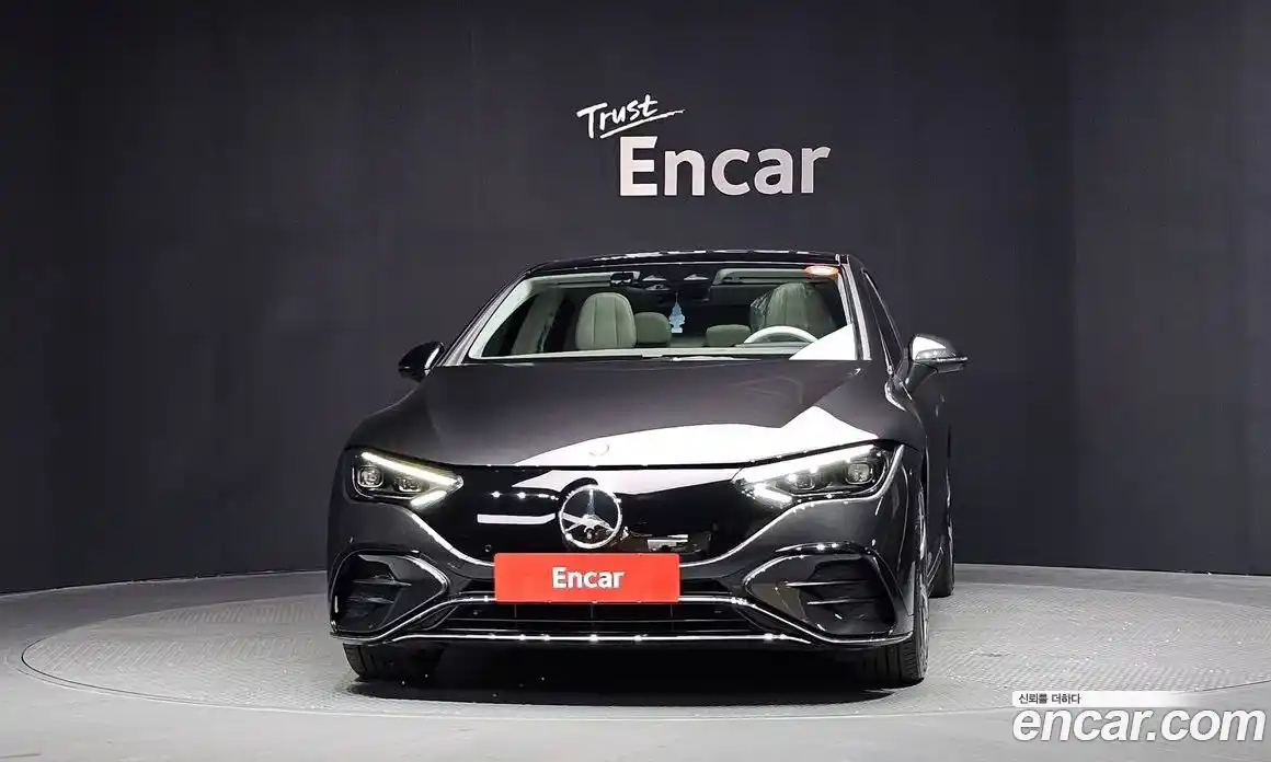 Mercedes-Benz EQE 2023 0.3 гидро, фото 3 Mercedes-Benz EQE 2023 0.3 гидро, фото 3