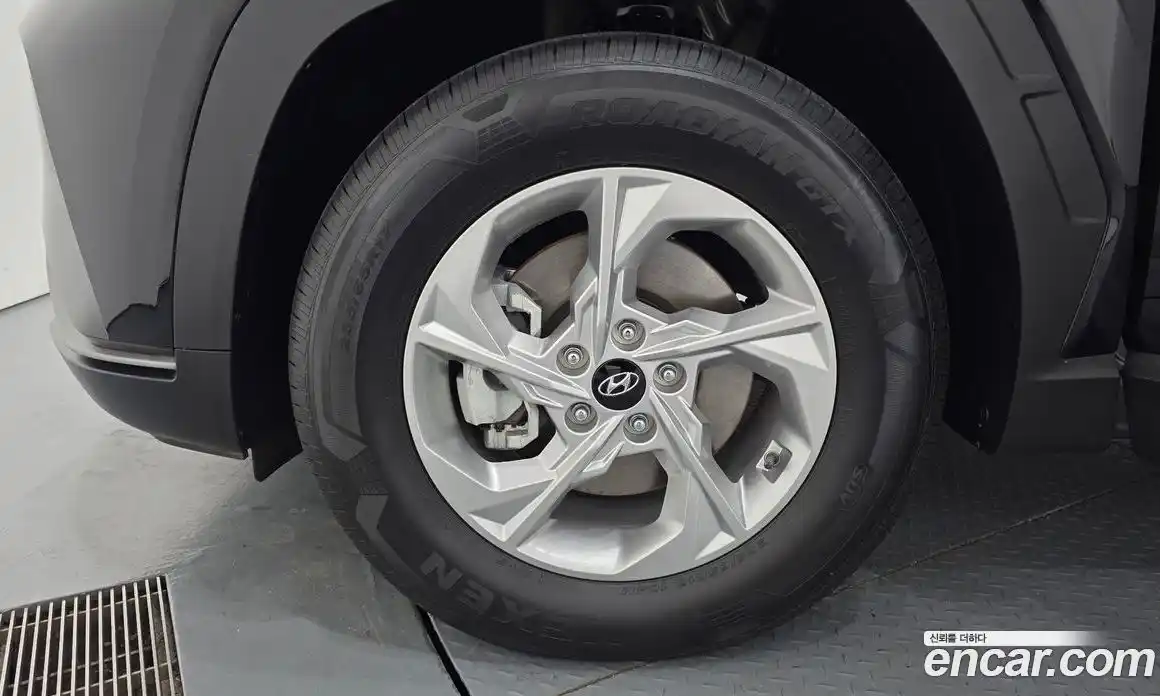 Hyundai Tucson 2023 2.0 автомат (гидро), фото 5