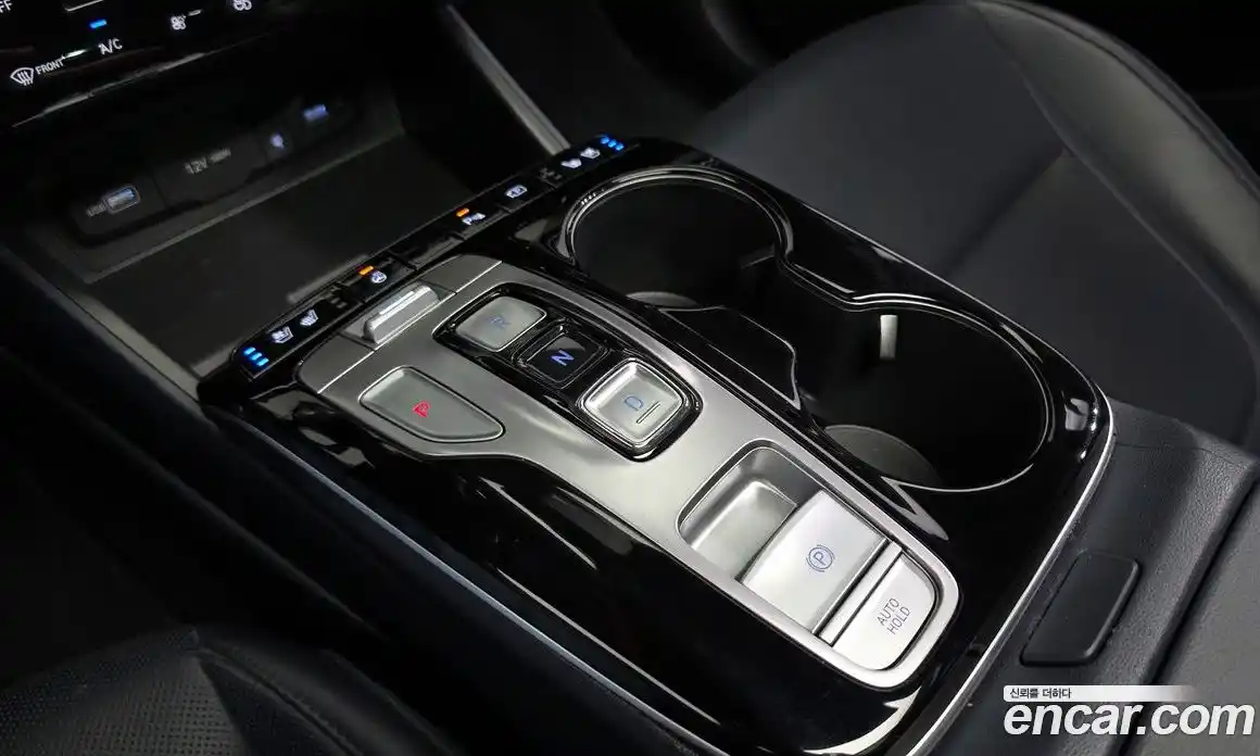 Hyundai Tucson 2023 1.6 автомат (гидро), фото 12