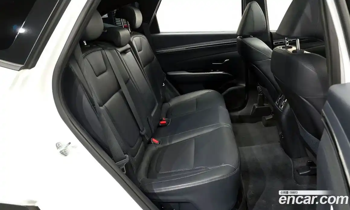 Hyundai Tucson 2023 1.6 автомат (гидро), фото 18