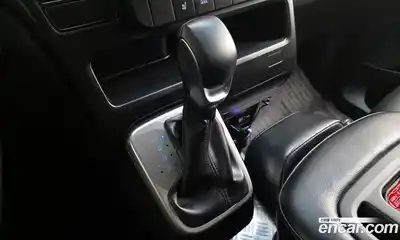 Hyundai Staria 2021 2.2 автомат (гидро), миниатюра 12