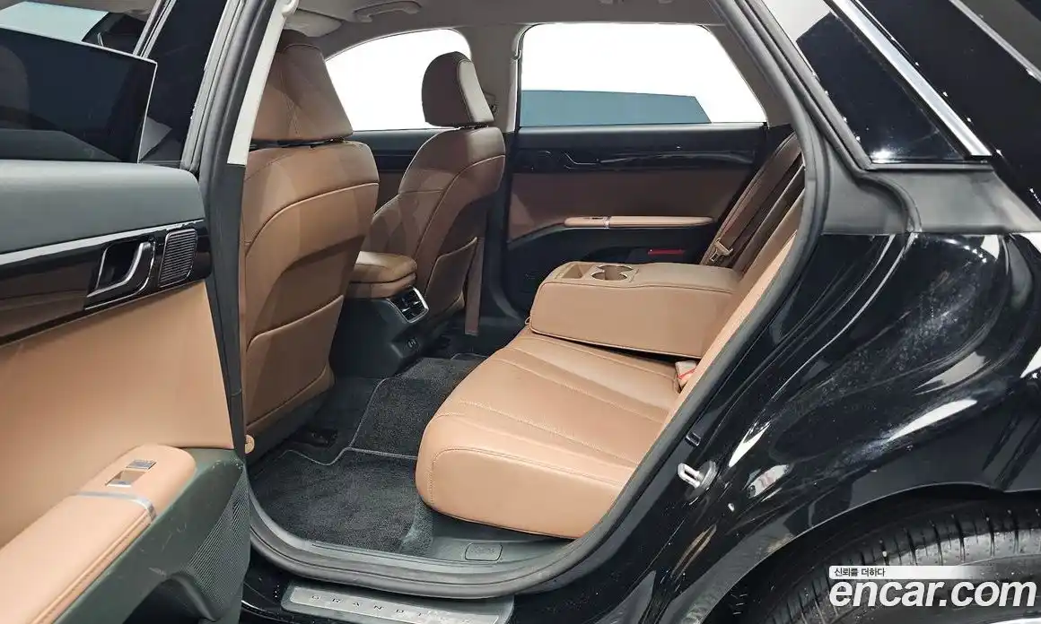 Hyundai Grandeur 2024 3.5 автомат (гидро), фото 16