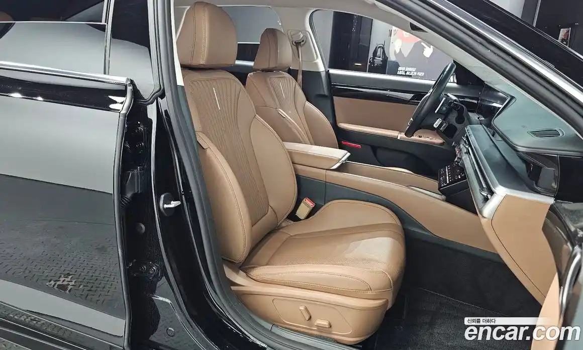 Hyundai Grandeur 2024 3.5 автомат (гидро), фото 18